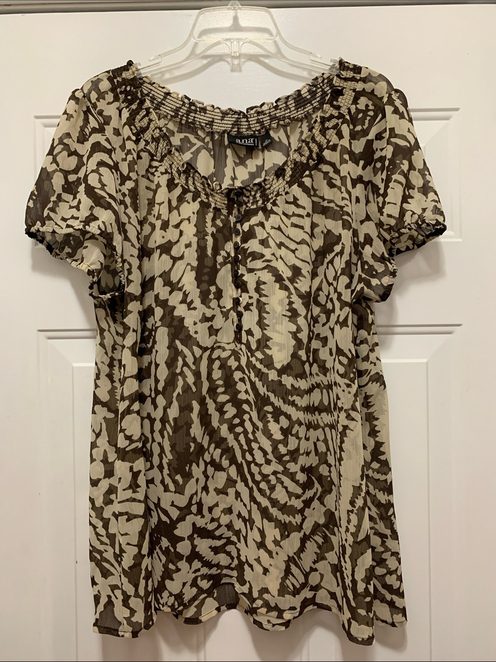 4/$10 a.n.a Brown & Cream Printed Semi-Sheer Short-Sleeve Peasant Top Size 1X